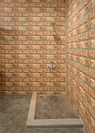 Teak Leaf Gateway Resort