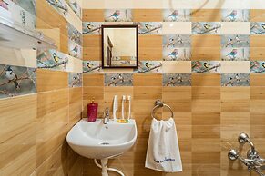 Teak Leaf Gateway Resort