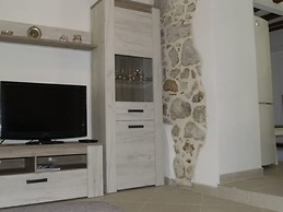 One Bedroom Apartment Venilia Ground