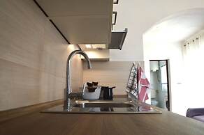 Room in Apartment - Charming Apartment Venilia Blue, Sleeps 4