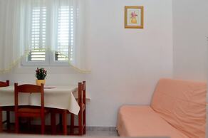 Lovely 1-bedroom Apartment Venilia Rudin