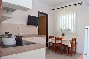 Lovely 1-bedroom Apartment Venilia Rudin