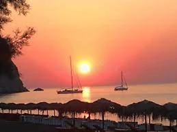 Panoramic Argyro's IO House with Jacuzzi