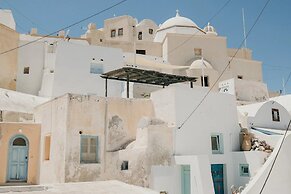 Panoramic Argyro's IO House with Jacuzzi