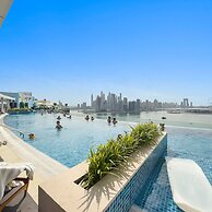 2BR Palm Jumeirah With Pool on Roof Amazing View