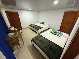 Emerald Luxe Suites