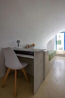 Argyro's Gaia Cozy Traditional Cave