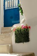 Argyro's Gaia Cozy Traditional Cave