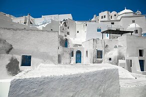 Argyro's Gaia Cozy Traditional Cave