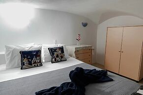 Argyro's Gaia Cozy Traditional Cave