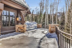 Snow Meadow at The Colony