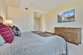 Lift Condo With Ski-in out w Village Access hot tub Fitness Center ski