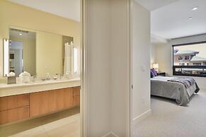 Lift Condo With Ski-in out w Village Access hot tub Fitness Center ski