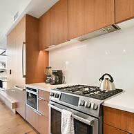 Lift Condo With Ski-in out w Village Access hot tub Fitness Center ski