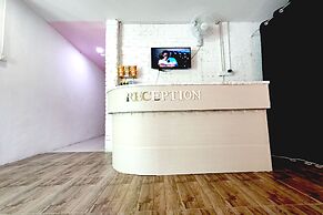 Maleeq Hotel Meru Ipoh