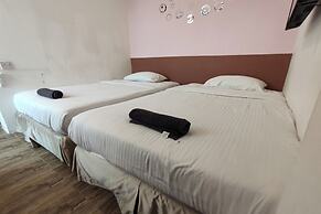 Maleeq Hotel Meru Ipoh