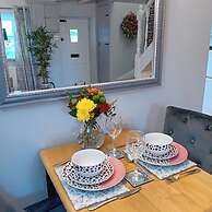 Shepherds Cottage Bryncethin