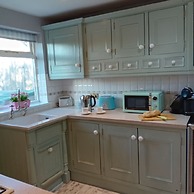 Shepherds Cottage Bryncethin