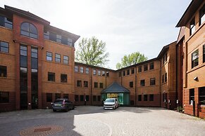 2 Bedroom Apartment Waterside Taunton