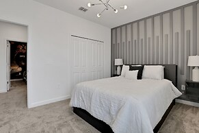 8946ptd- The Retreat At Championsgate 6 Bedroom Home by RedAwning