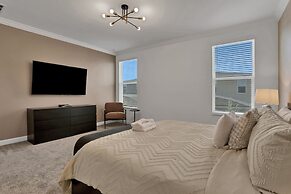 8946ptd- The Retreat At Championsgate 6 Bedroom Home by RedAwning