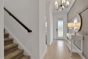 8946ptd- The Retreat At Championsgate 6 Bedroom Home by RedAwning