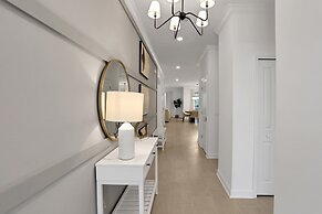 8946ptd- The Retreat At Championsgate 6 Bedroom Home by RedAwning