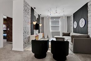 8946ptd- The Retreat At Championsgate 6 Bedroom Home by RedAwning