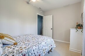 Benton Harbor Home w/ Fire Pit - 2 Mi to Beach!