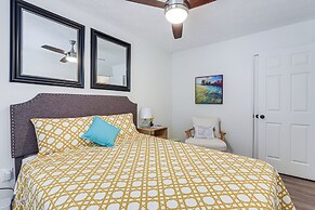 Modern Conyers Retreat - 9 Mi to Arabia Mountain!