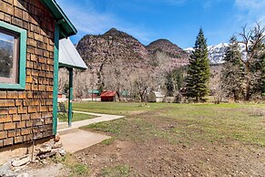 Downtown Ouray Apt w/ River & Mountain Views!