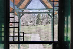 Downtown Ouray Apt w/ River & Mountain Views!