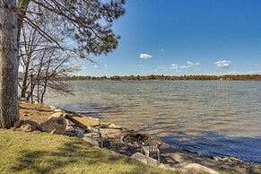 Stylish Lakefront Cabin in Zimmerman w/ Hot Tub!