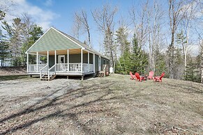 Idyllic Eastbrook Cabin: Lake Access, Near Acadia!