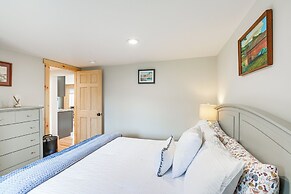 Idyllic Eastbrook Cabin: Lake Access, Near Acadia!