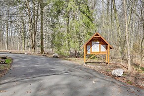 Charming Greenwich Escape Near Wooded Trails!