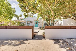 Hollywood Cottage Near Haulover Park: Pets Welcome