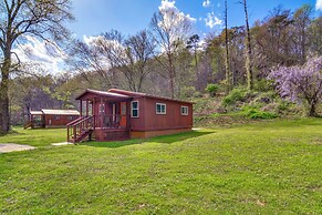 Serene Beattyville Cabin: 24 Mi to Red River Gorge