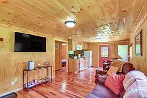 Serene Beattyville Cabin: 24 Mi to Red River Gorge