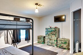 Pet-friendly Palm City Home: 14 Mi to Beach!