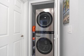 Cape Coral Duplex: Pool, Hot Tub, & Sunrise Views