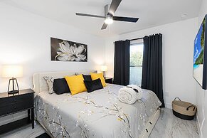 Cape Coral Duplex: Pool, Hot Tub, & Sunrise Views