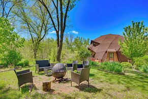 Geodesic Dome House: 18 Acres on Baraboo River!