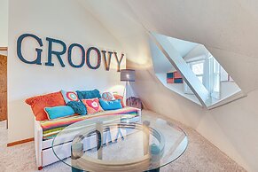 Geodesic Dome House: 18 Acres on Baraboo River!