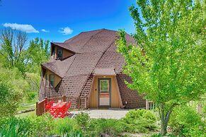 Geodesic Dome House: 18 Acres on Baraboo River!