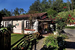 Vila Francesa Hotel