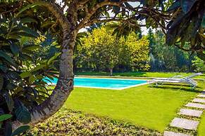 Secret Garden House - Private Garden With Pool