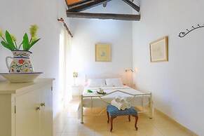 Secret Garden House - Private Garden With Pool