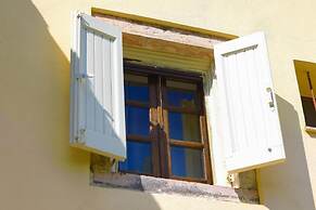 Secret Garden House - Private Garden With Pool