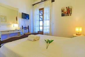 Secret Garden House - Private Garden With Pool